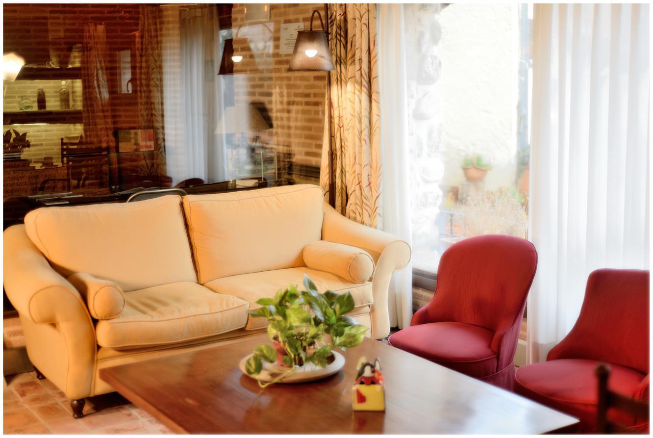 El Rincon De Rascafria Otel Dış mekan fotoğraf